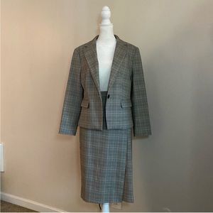 🆕 NWT! Ann Taylor 3 piece suit (dress, skirt, blazer) size 8